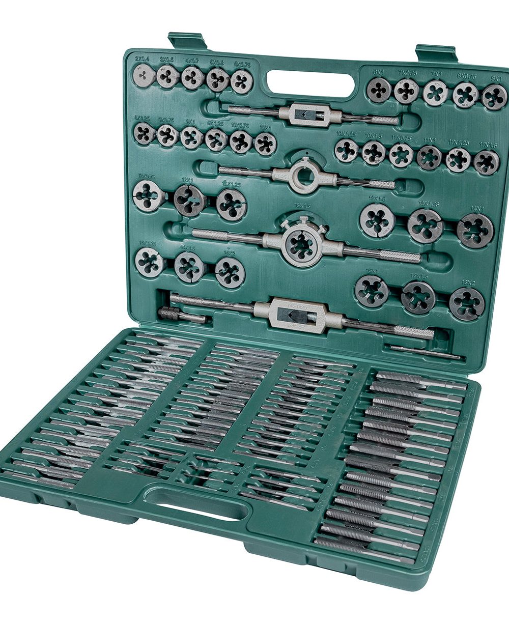 طقم خيوط 110 قطعة.