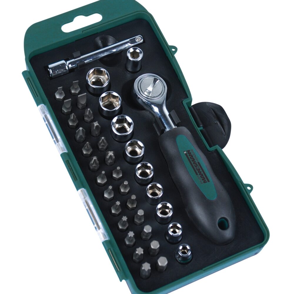 مجموعة بتات ، 38 قطعة.