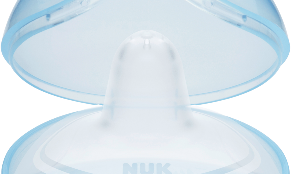 واقيات صدر سيليكون من NUK، مقاس M، قطعتان